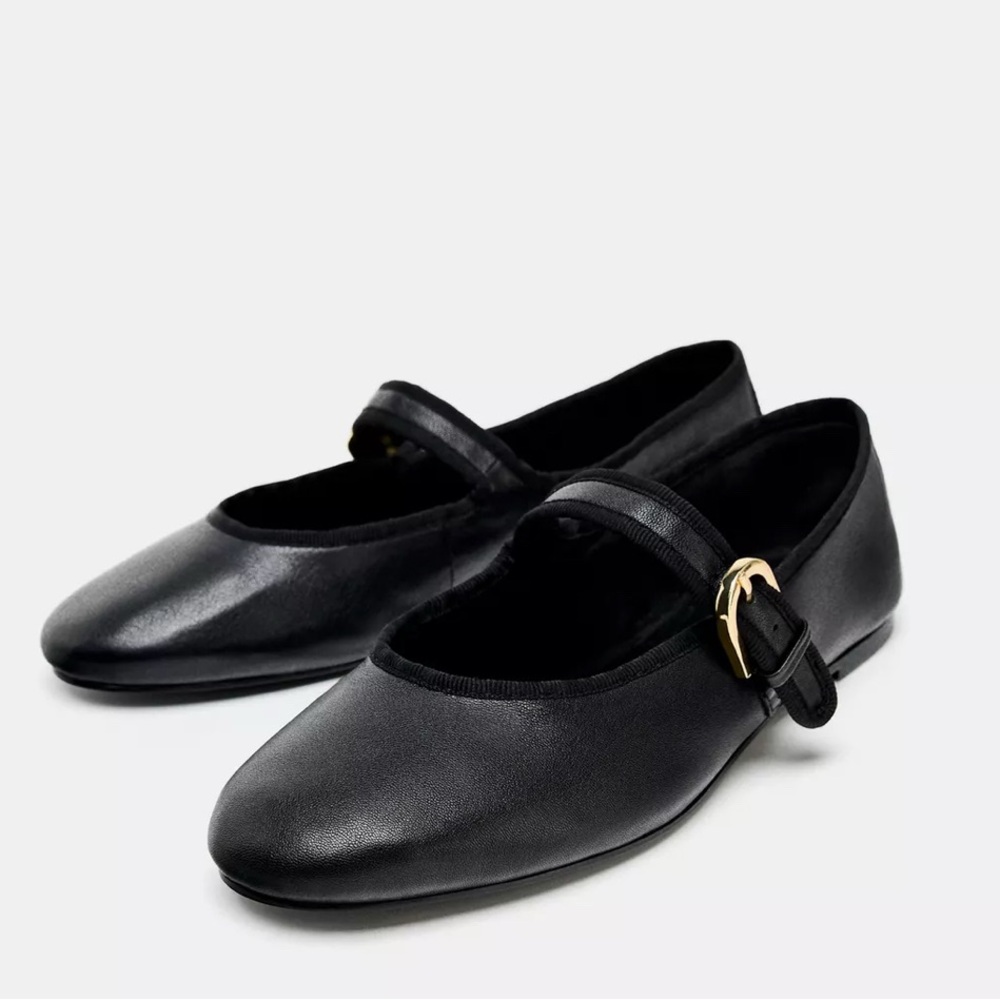 Zara Black Leather Ballet Flats/Mary Janes w/Buckle- size 37/7